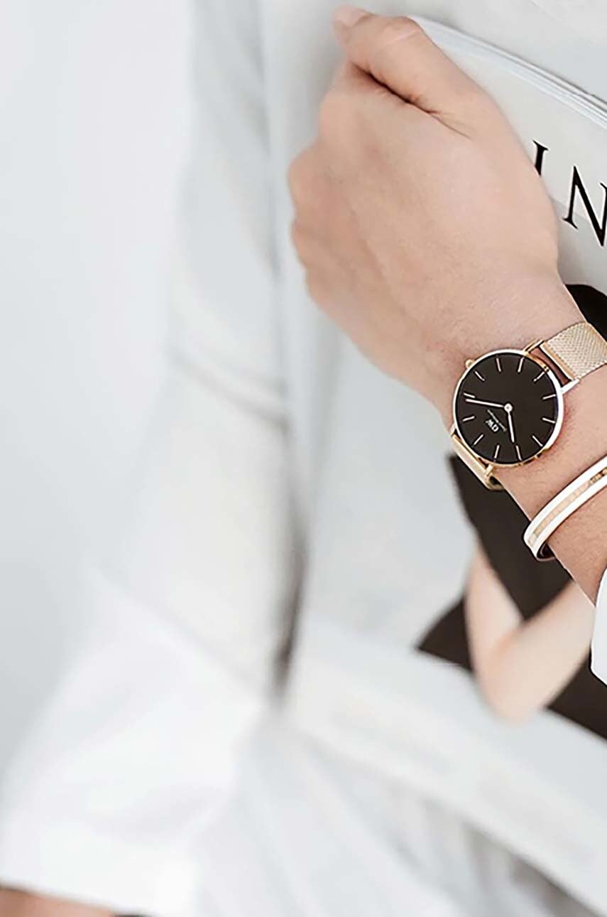 Годинник Daniel Wellington Petite 28 Melrose жіночий колір рожевий