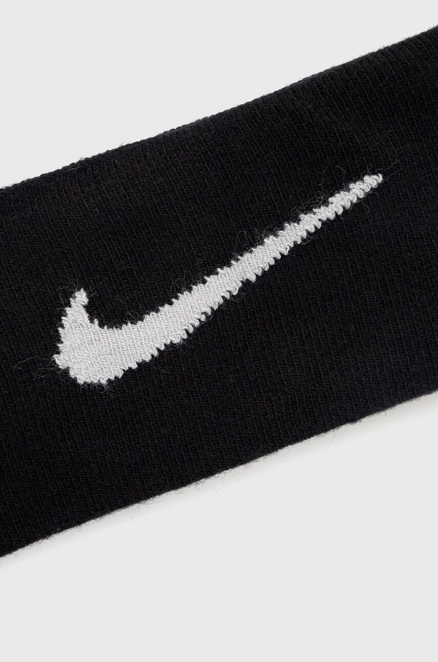 Пов'язка Nike колір чорний