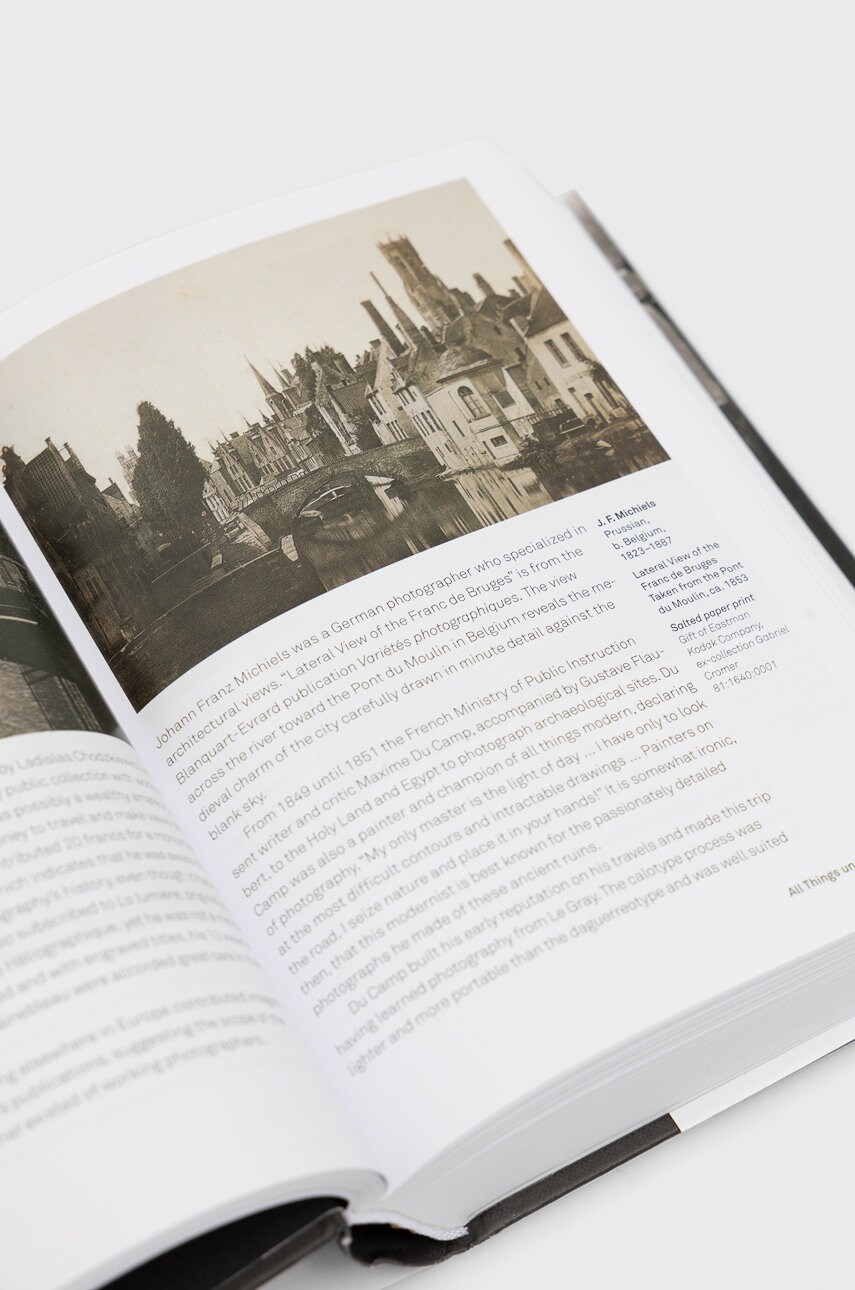 Книга Taschen GmbH A History Of Photography. From 1839 To The Present, Taschen