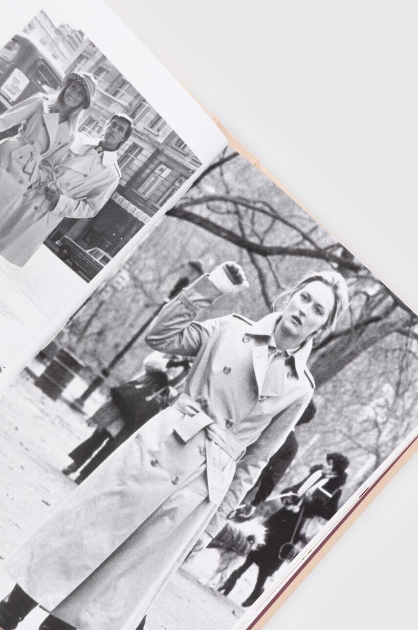 Книга Welbeck Publishing Group Little Book of Burberry, Darla-Jane Gilroy