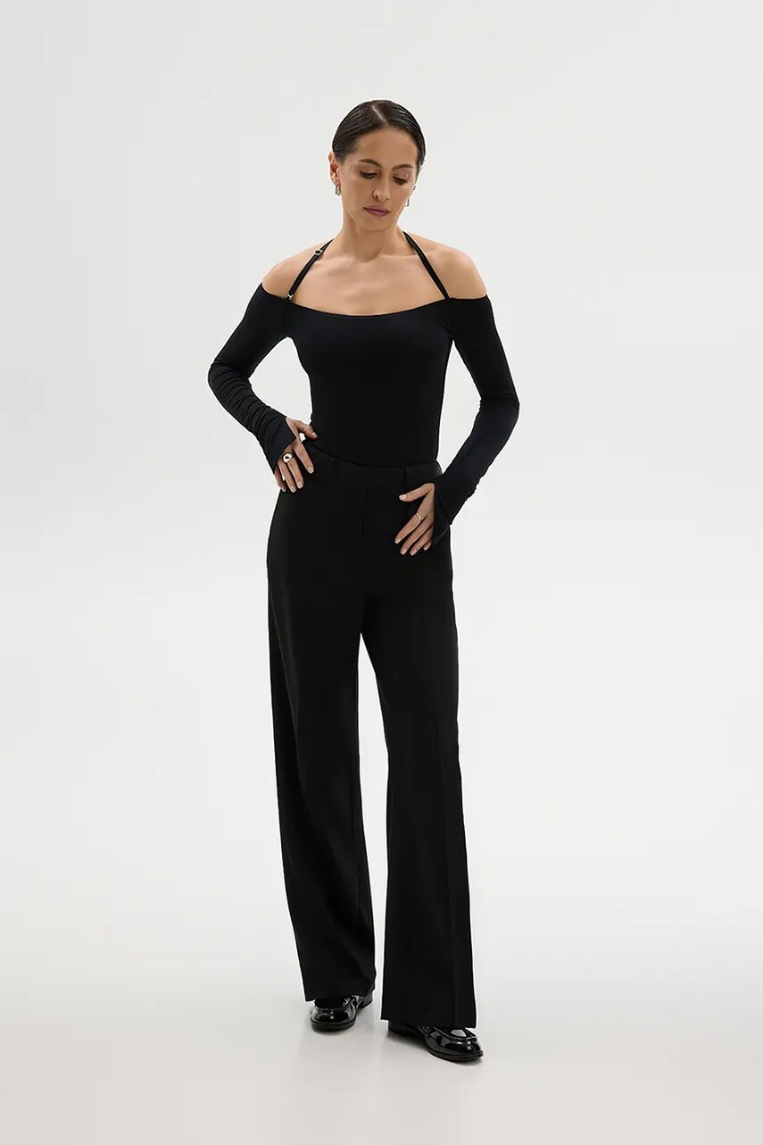 Боді Saint Body OFF SHOULDER NECK SNAP BODYSUIT жіноча колір чорний однотонна SB.612