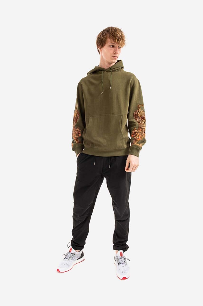 Бавовняна кофта Maharishi Bluza Maharishi 8031 OLIVE чоловіча колір зелений з капюшоном з аплікацією 8031.OLIVE-OLIVE