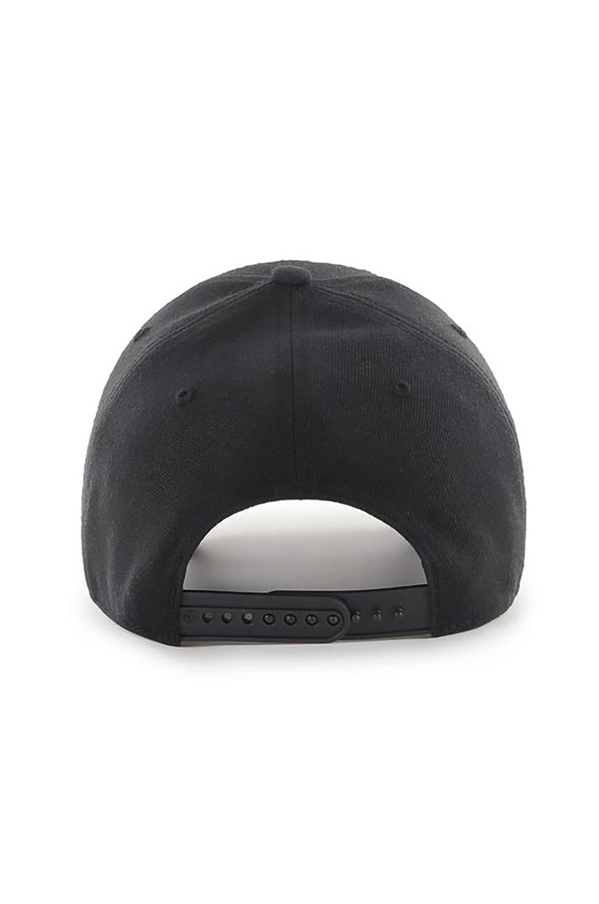 Кепка 47 brand колір чорний з аплікацією