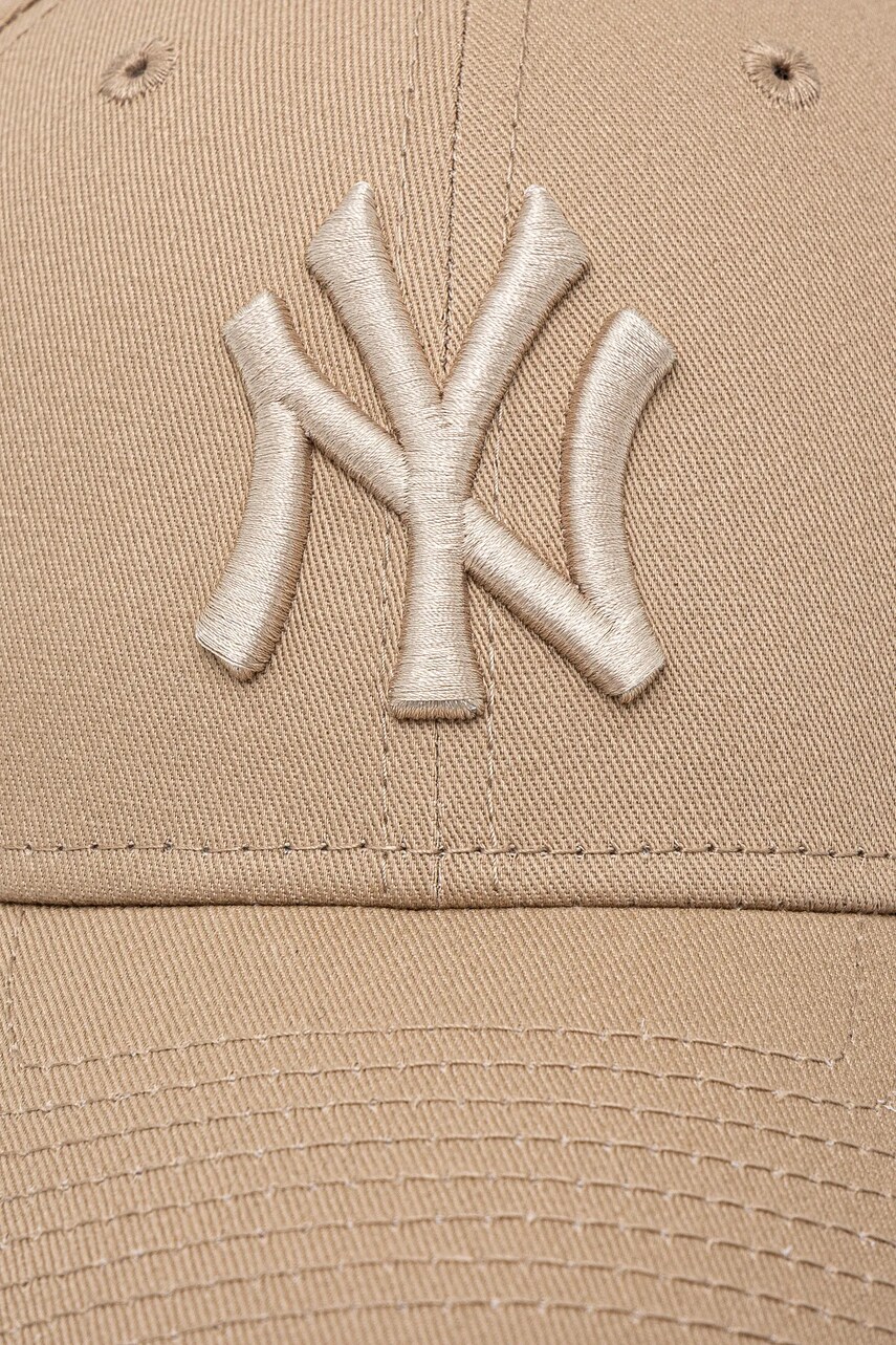 Бавовняна бейсболка New Era колір бежевий однотонна NEW YORK YANKEES