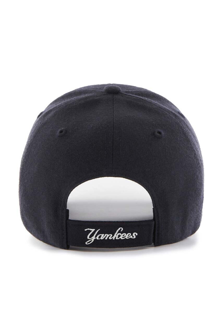 Кепка 47 brand MLB New York Yankees колір синій з аплікацією B-MVP17WBV-NYB
