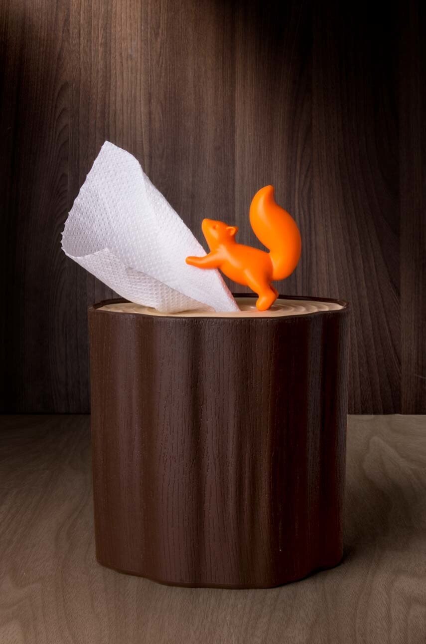 Диспенсер для туалетного паперу Qualy Squirrel Tissue Log