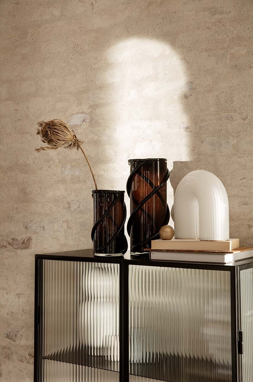 Декоративна ваза ferm LIVING Entwine Vase S