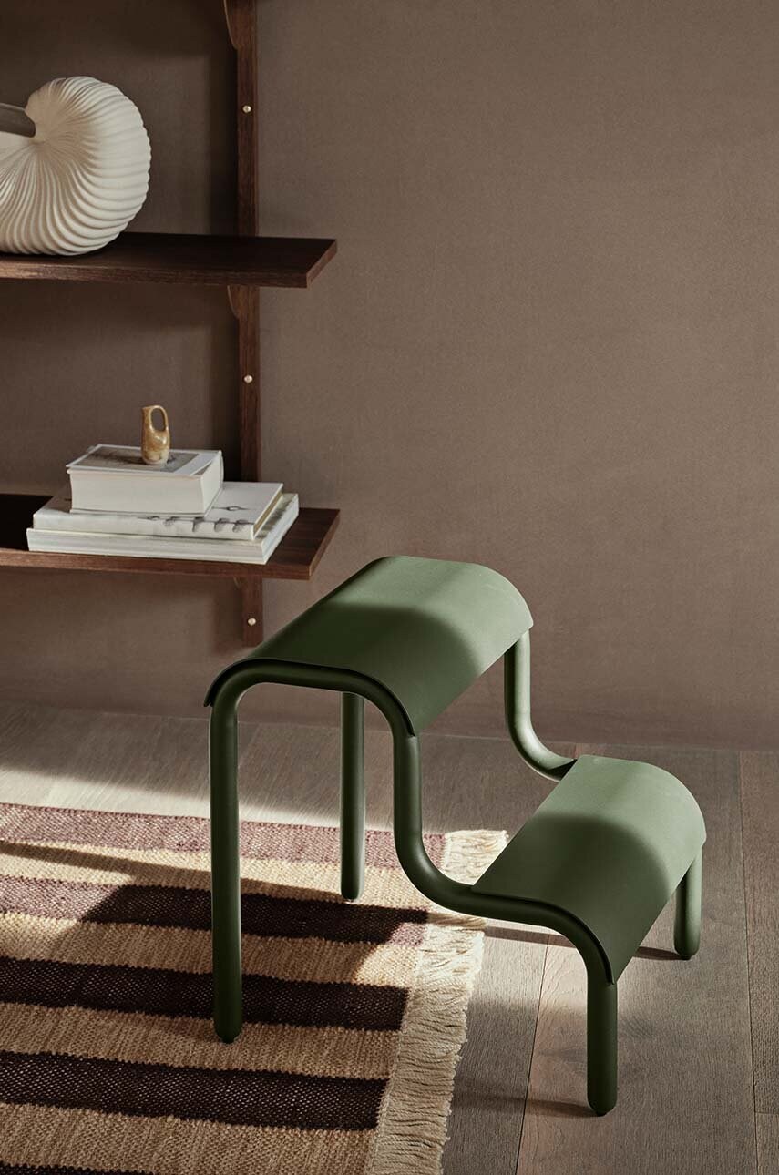 Табурет ferm LIVING Up Step Stool