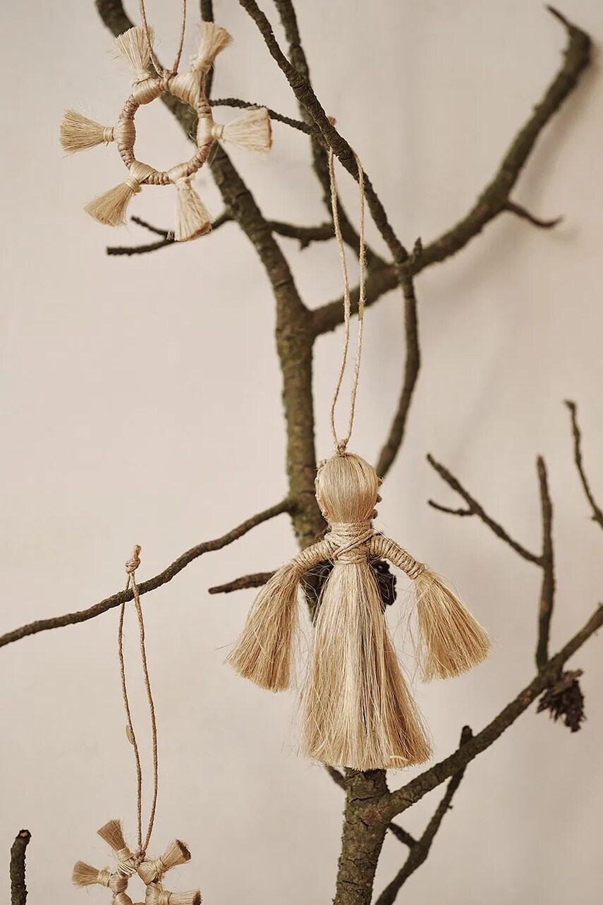 Декоративна підвіска ferm LIVING Wing Angels 2-pack колір бежевий