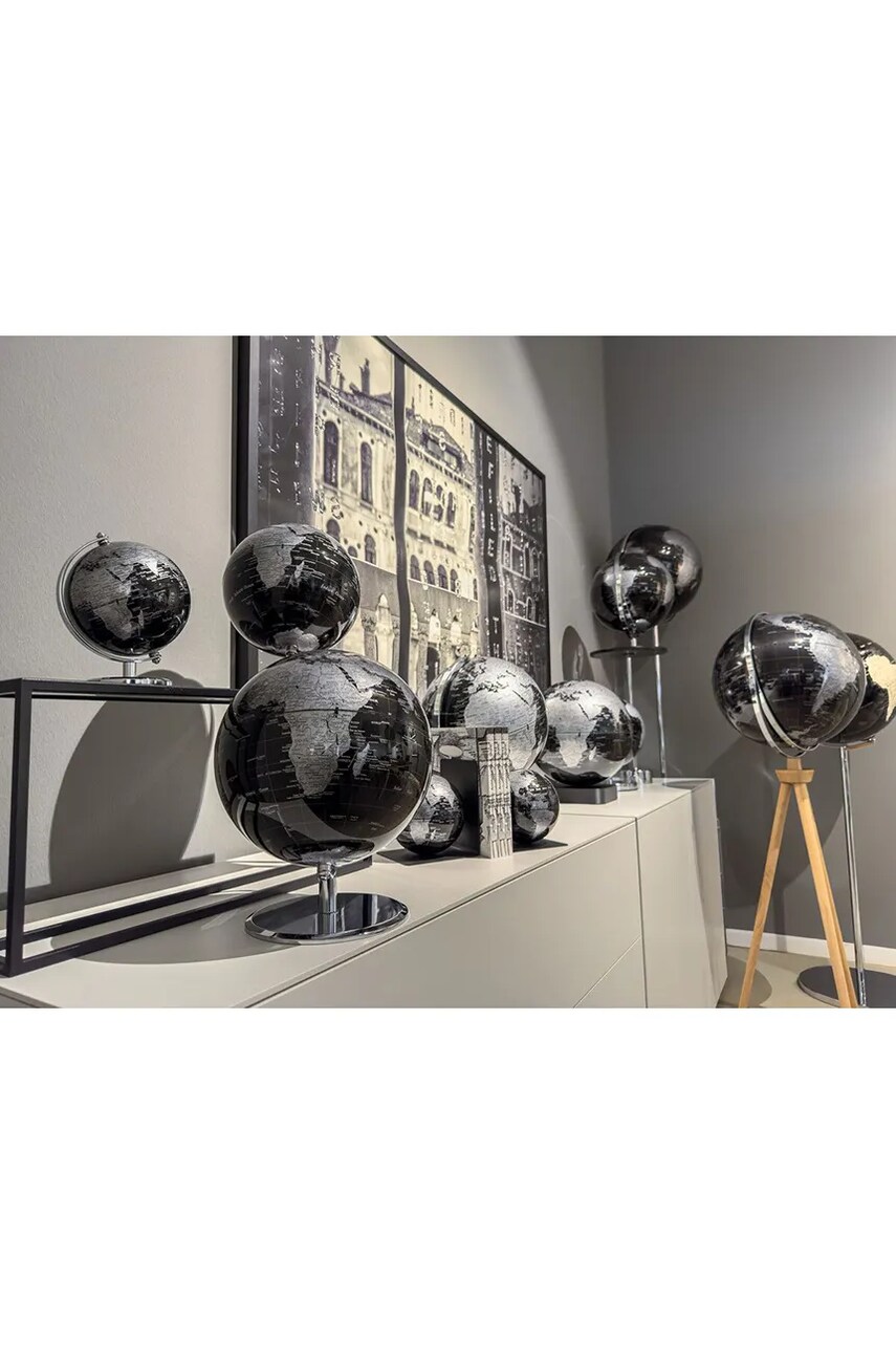Настільний глобус TROIKA Lunar 20 cm