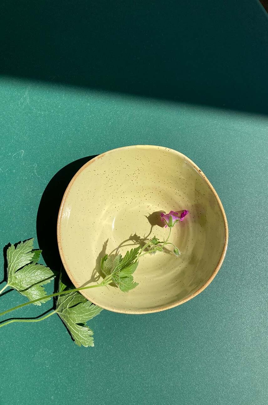 Миска ferm LIVING Flow Bowl