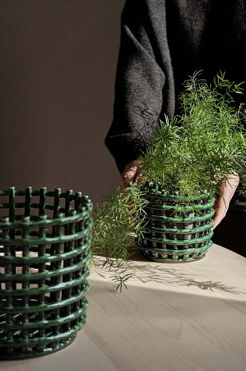 Декоративний кошик ferm LIVING Ceramic Basket S