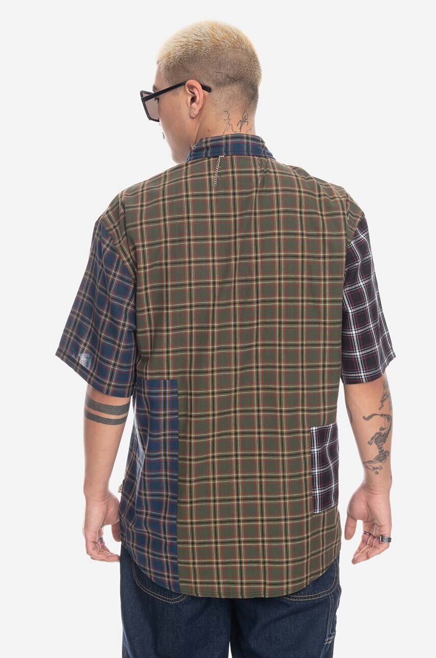 Бавовняна сорочка Taikan Patchwork S/S Shirt чоловіча колір коричневий relaxed класичний комір TW0001.OLVPLD-OLVPLD