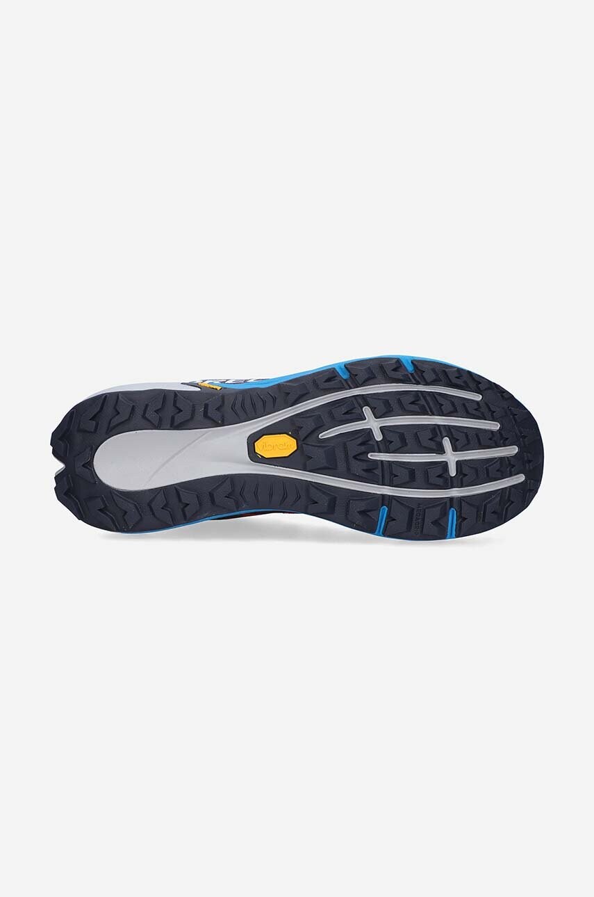 Бігові кросівки Merrell колір червоний
