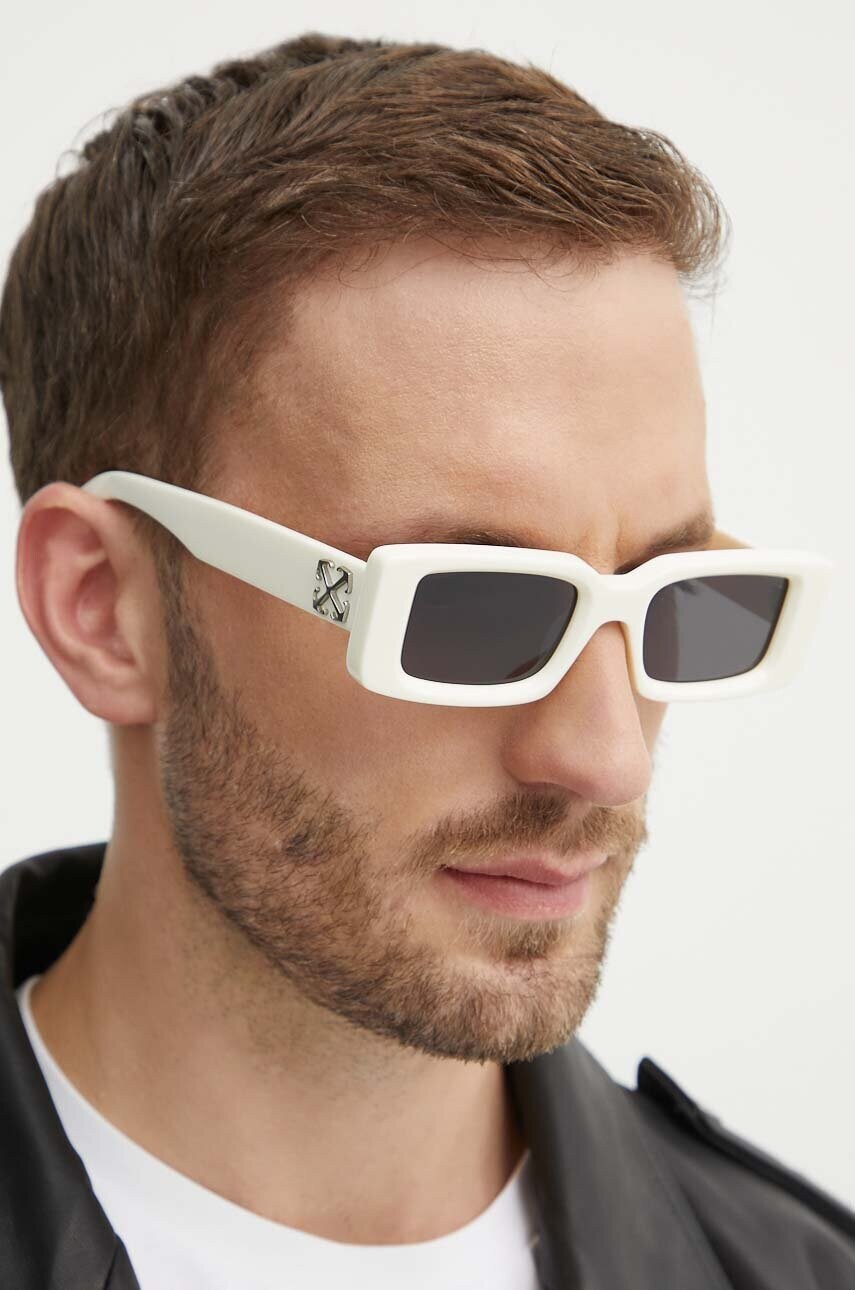 Сонцезахисні окуляри Off-White жіночі колір білий OERI127_500107