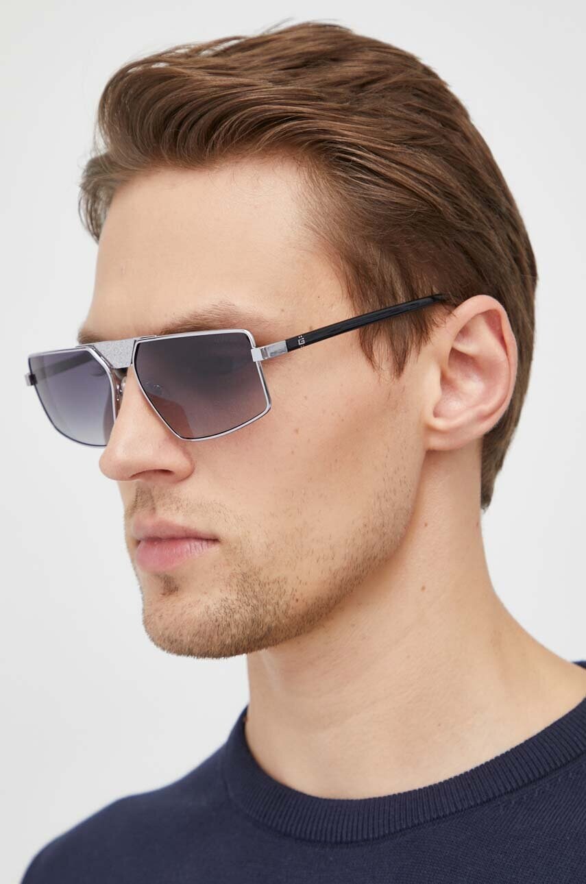 Сонцезахисні окуляри Guess чоловічі колір чорний