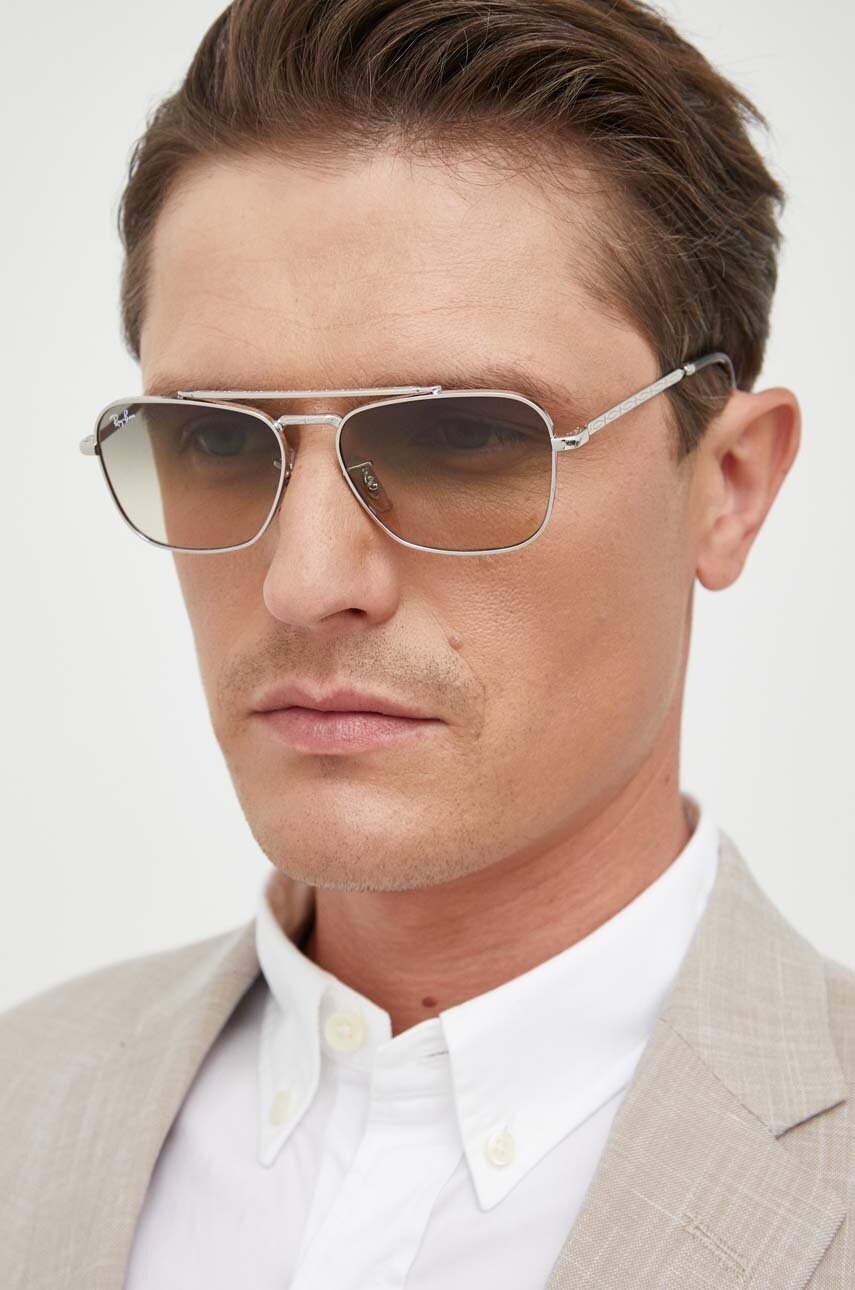Сонцезахисні окуляри Ray-Ban колір срібний