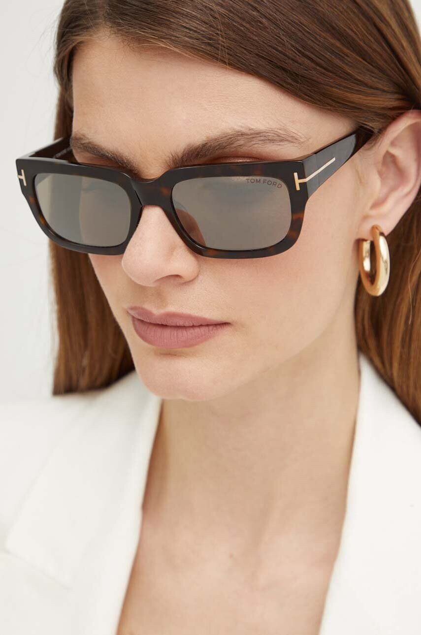 Сонцезахисні окуляри Tom Ford колір коричневий FT1075_5452L
