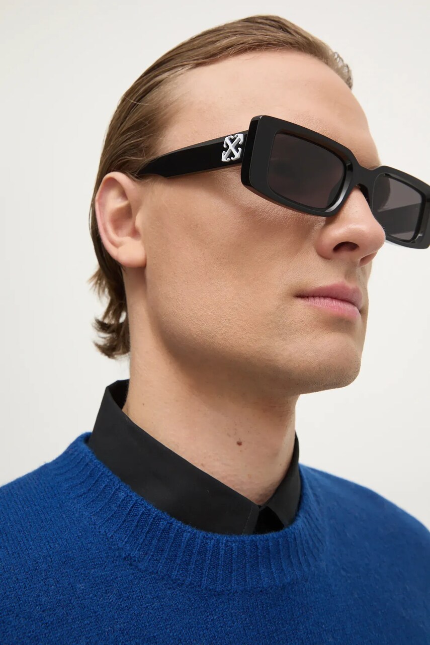 Сонцезахисні окуляри Off-White колір чорний OERI127_501007