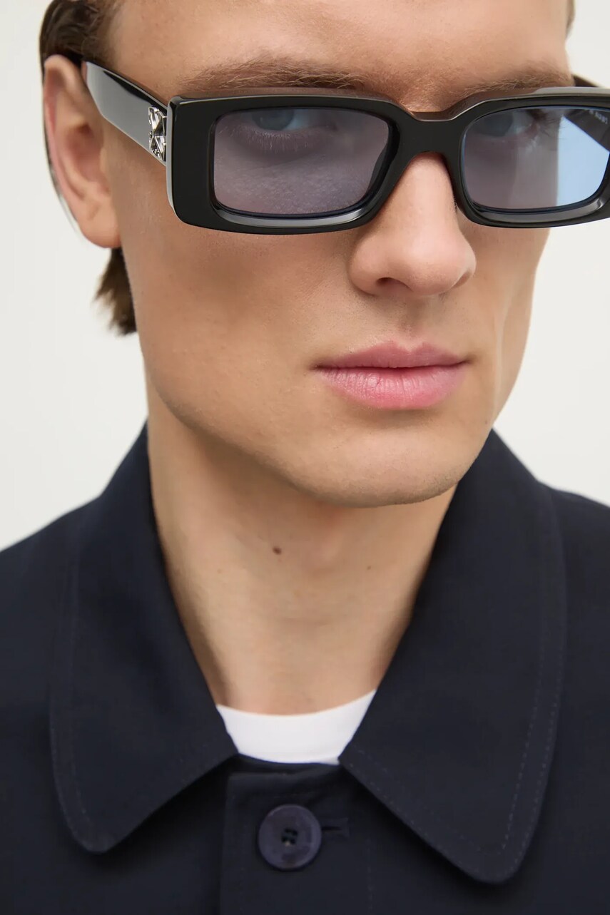 Сонцезахисні окуляри Off-White колір чорний OERI127_501040