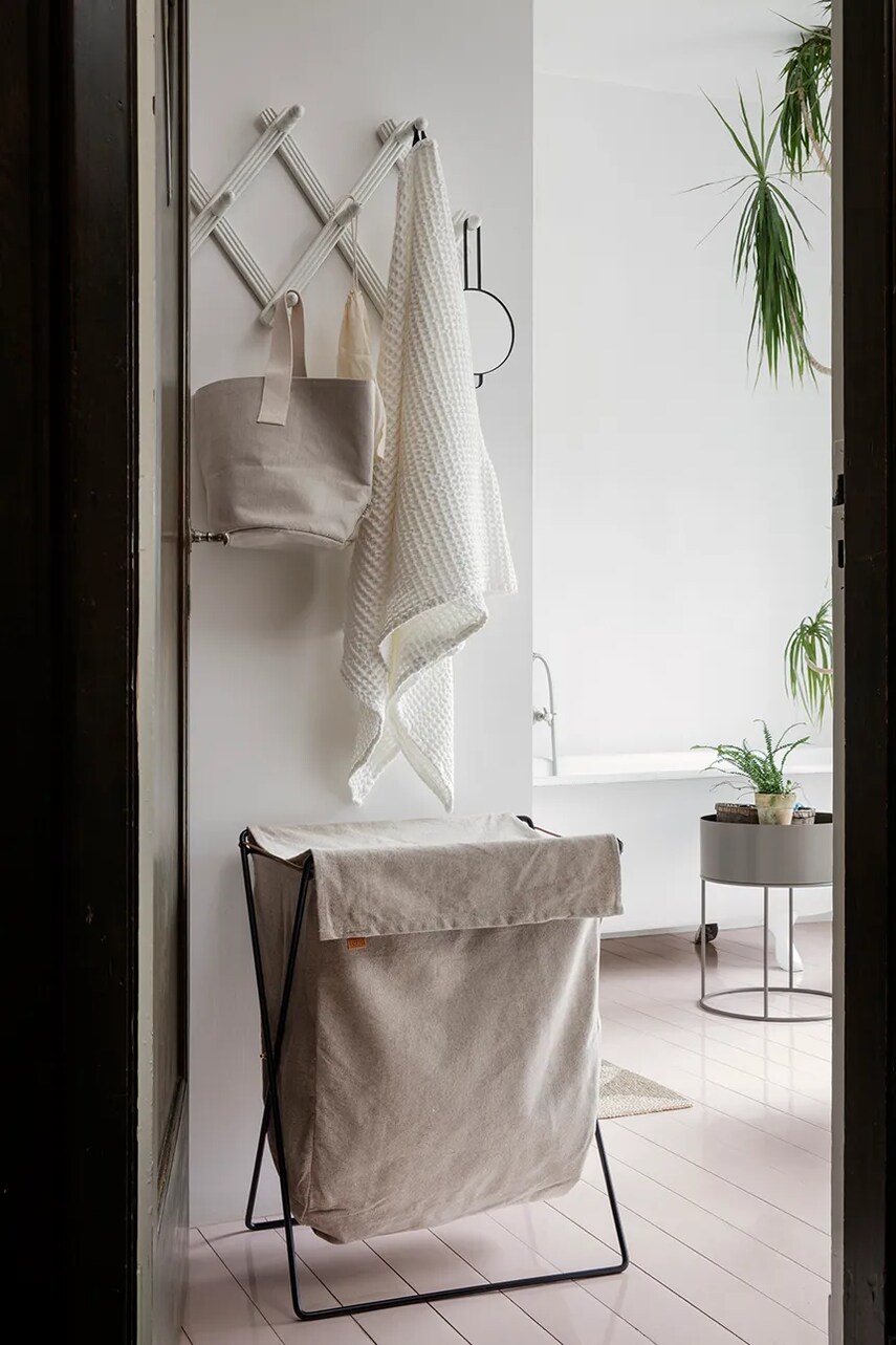 Кошик для білизни ferm LIVING Herman
