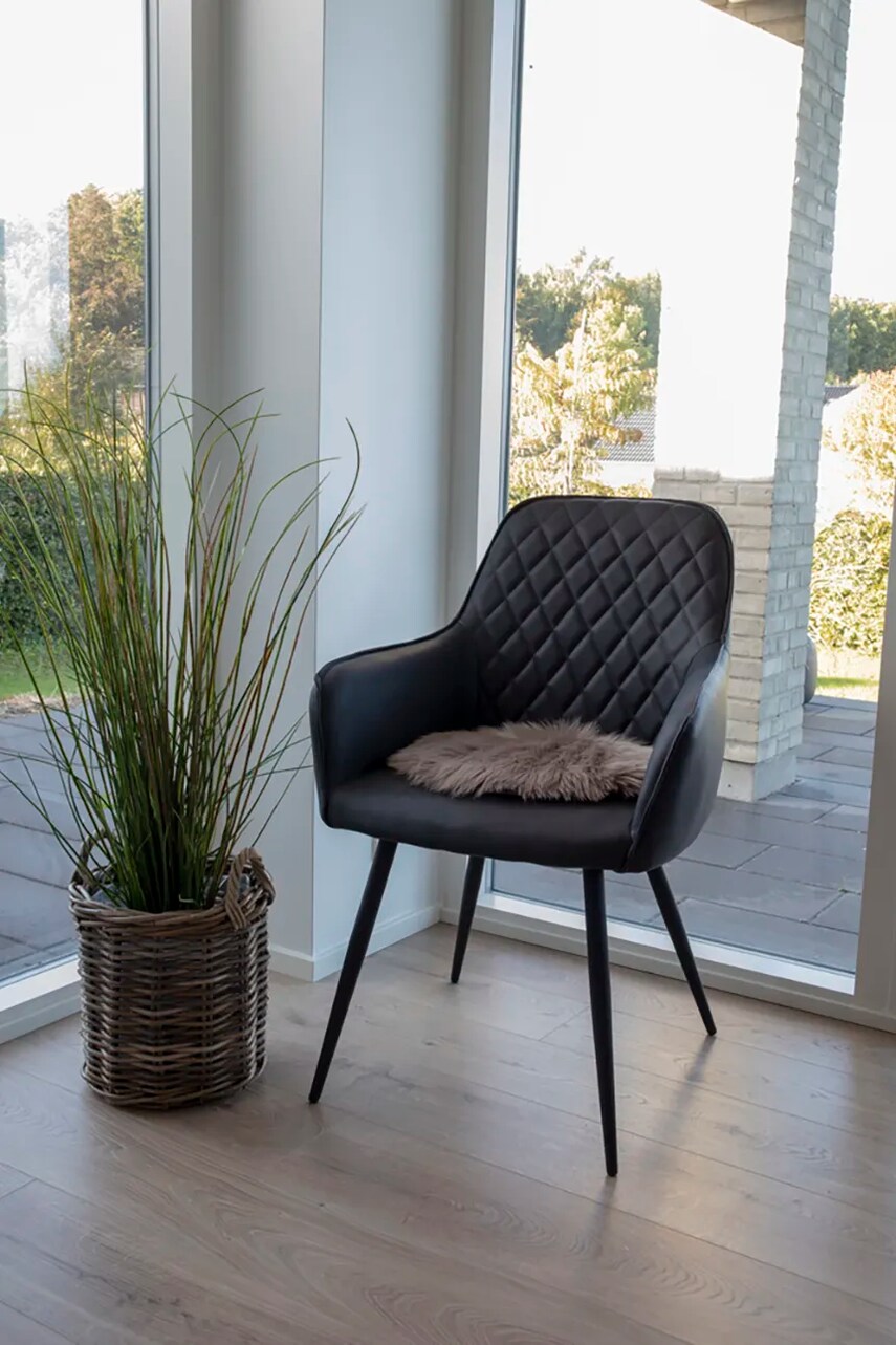 Подушка на стілець House Nordic Lambskin Seat Artificial колір коричневий