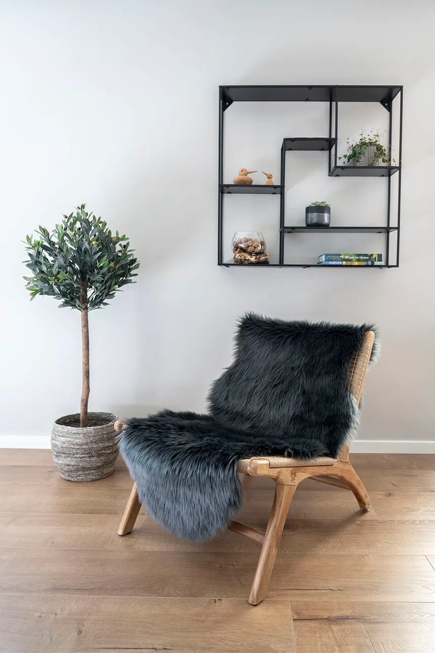 Сидіння House Nordic Lambskin Artificial колір сірий