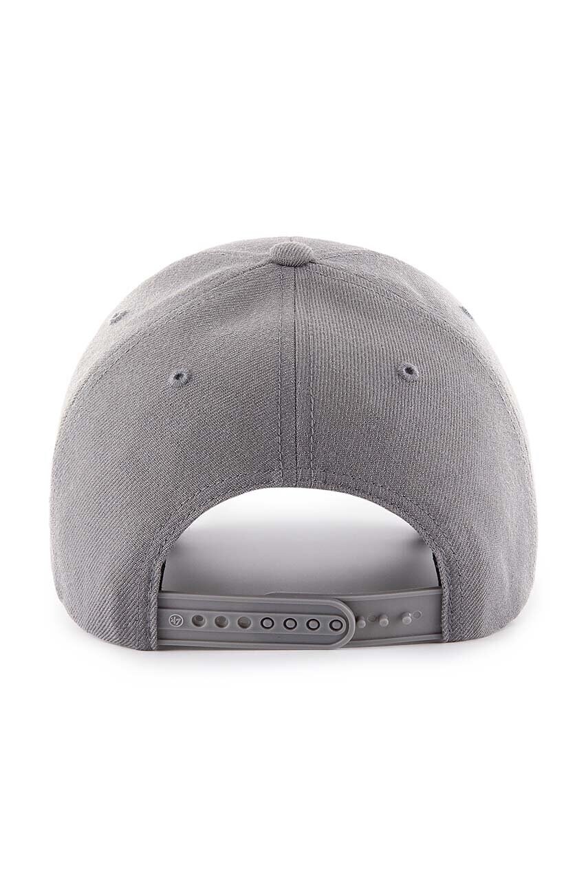 Кепка 47 brand колір сірий з аплікацією