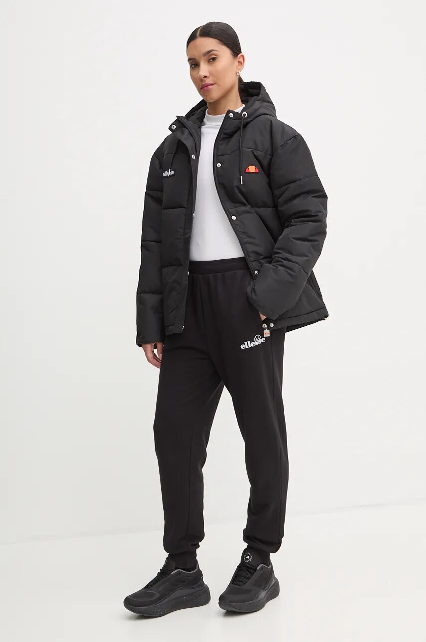 Куртка Ellesse жіноча колір чорний перехідна