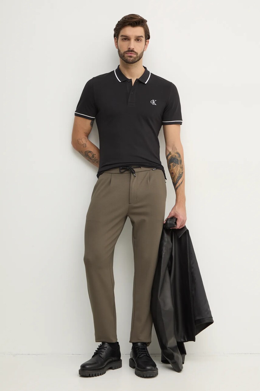 Поло Calvin Klein Jeans чоловіче колір чорний однотонне J30J315603
