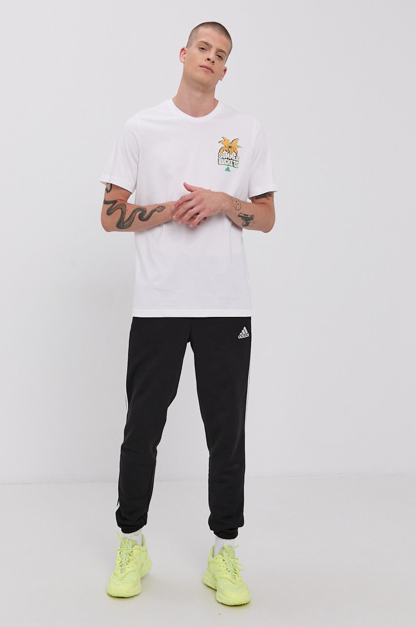Штани adidas чоловічі колір чорний з аплікацією