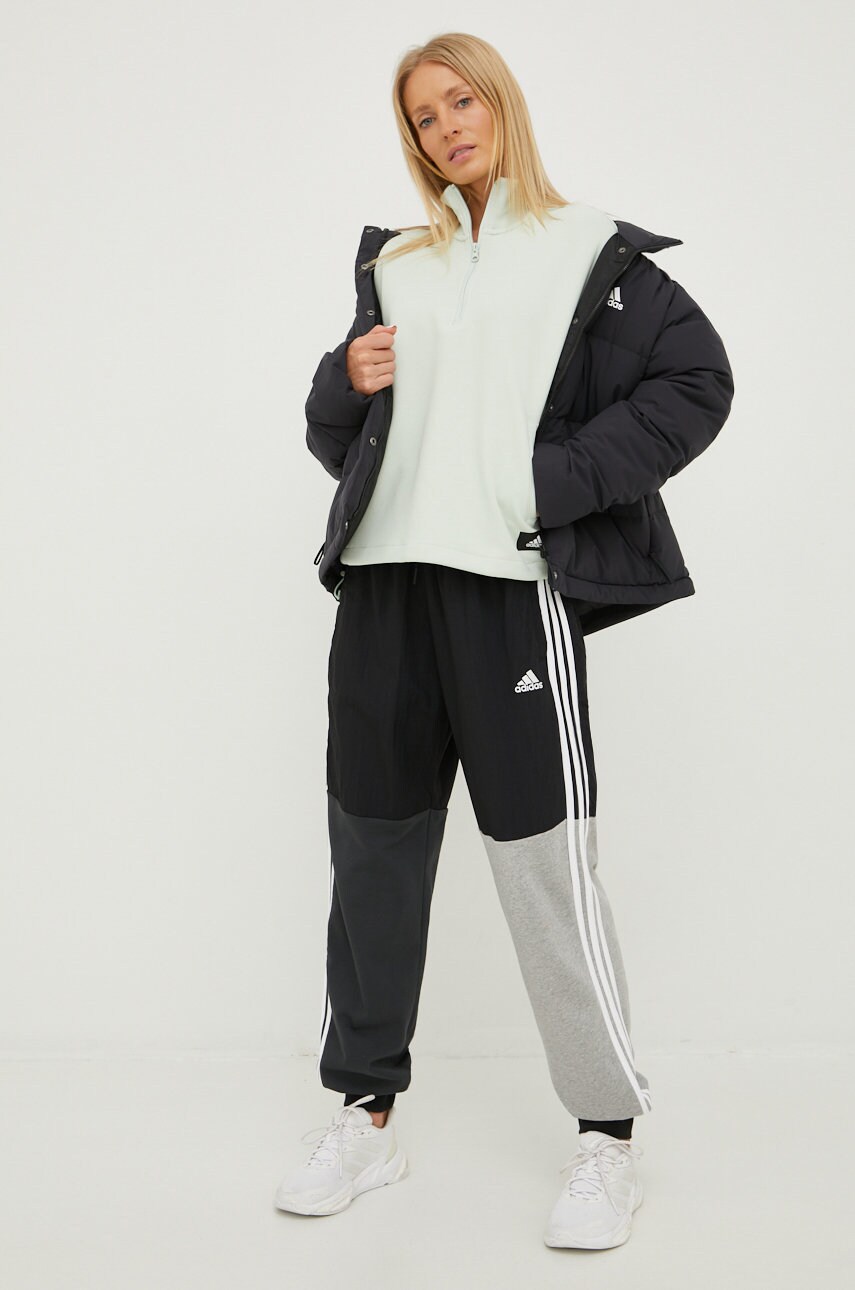 Пухова куртка adidas Performance жіноча колір чорний зимова
