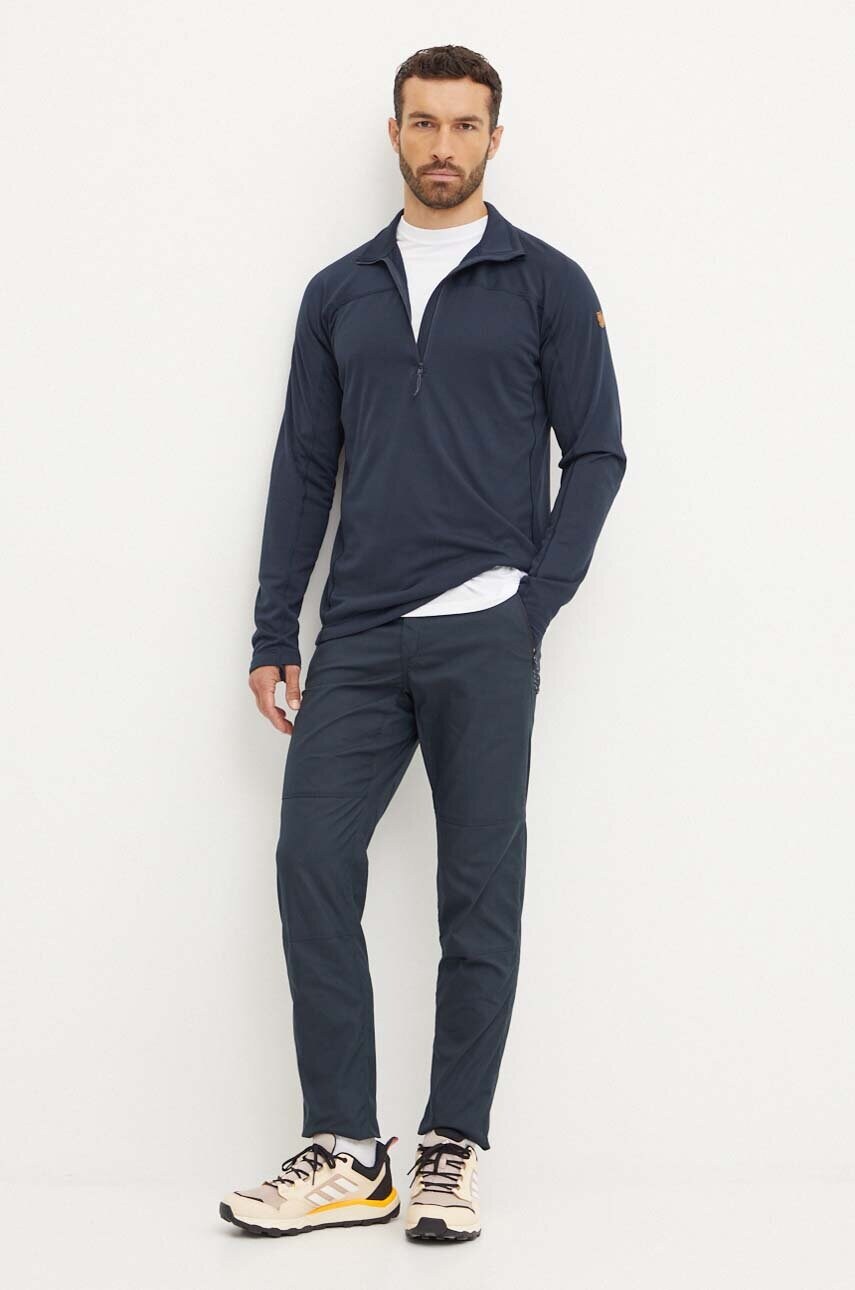 Лонгслів Helly Hansen чоловічий колір білий з принтом