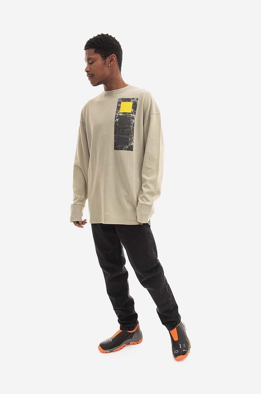 Бавовняний лонгслів A-COLD-WALL* Relaxed Cubist LS T-shirt колір сірий з принтом ACWMTS098-MOSSGREEN