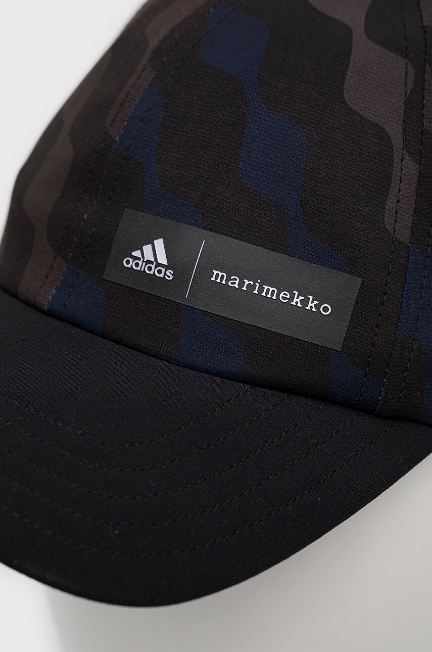Кепка adidas Performance Marimekko колір чорний візерунок