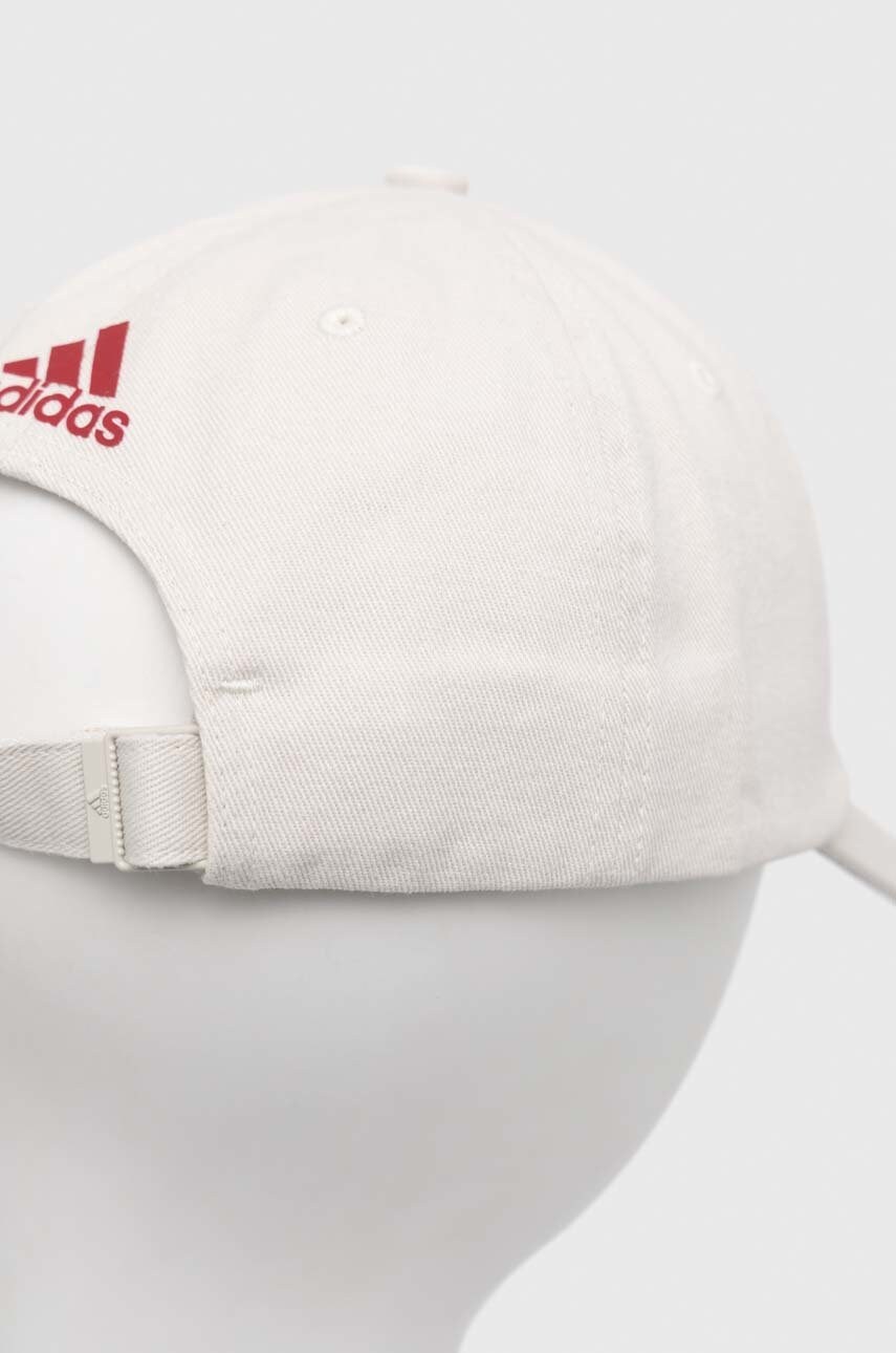 Кепка adidas Performance колір бежевий з принтом