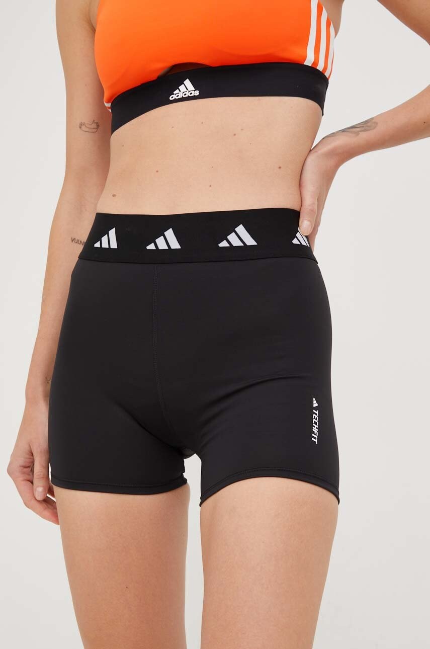 Шорти для тренувань adidas Performance Period Proof жіночі колір чорний з принтом висока посадка