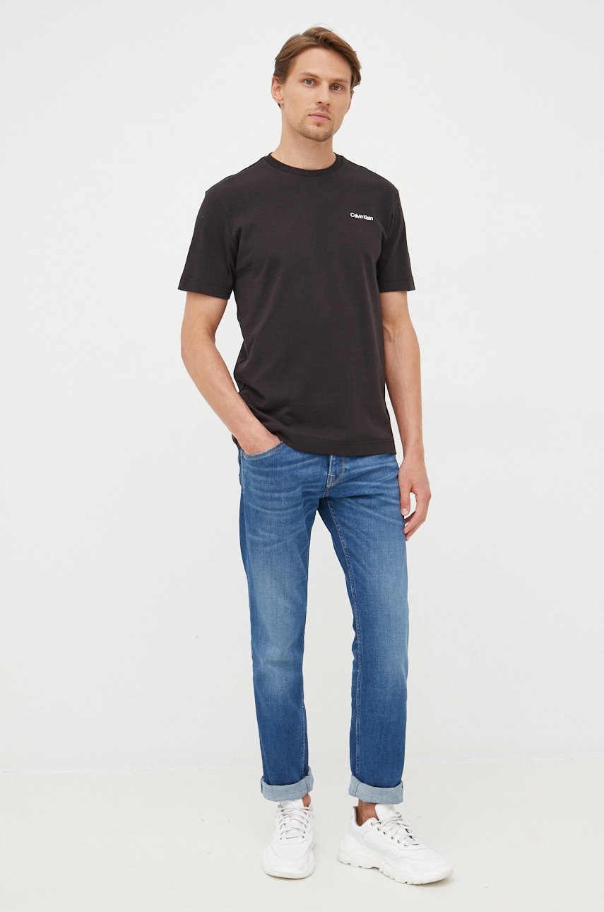 Бавовняна футболка Calvin Klein колір чорний однотонний