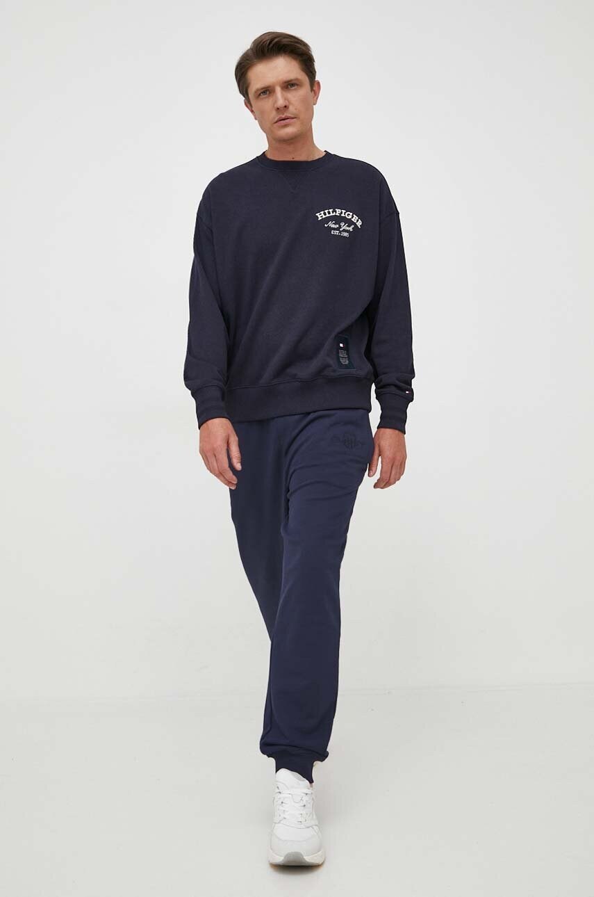 Кофта Tommy Hilfiger чоловіча колір синій з аплікацією