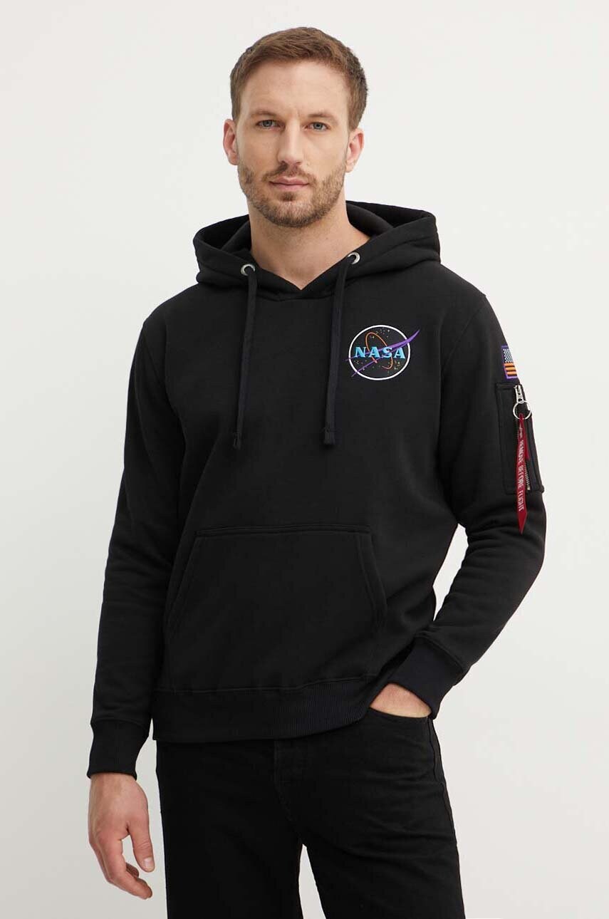 Купити Кофта Alpha Industries x Nasa чоловіча колір чорний з капюшоном з аплікацією – головне зображення