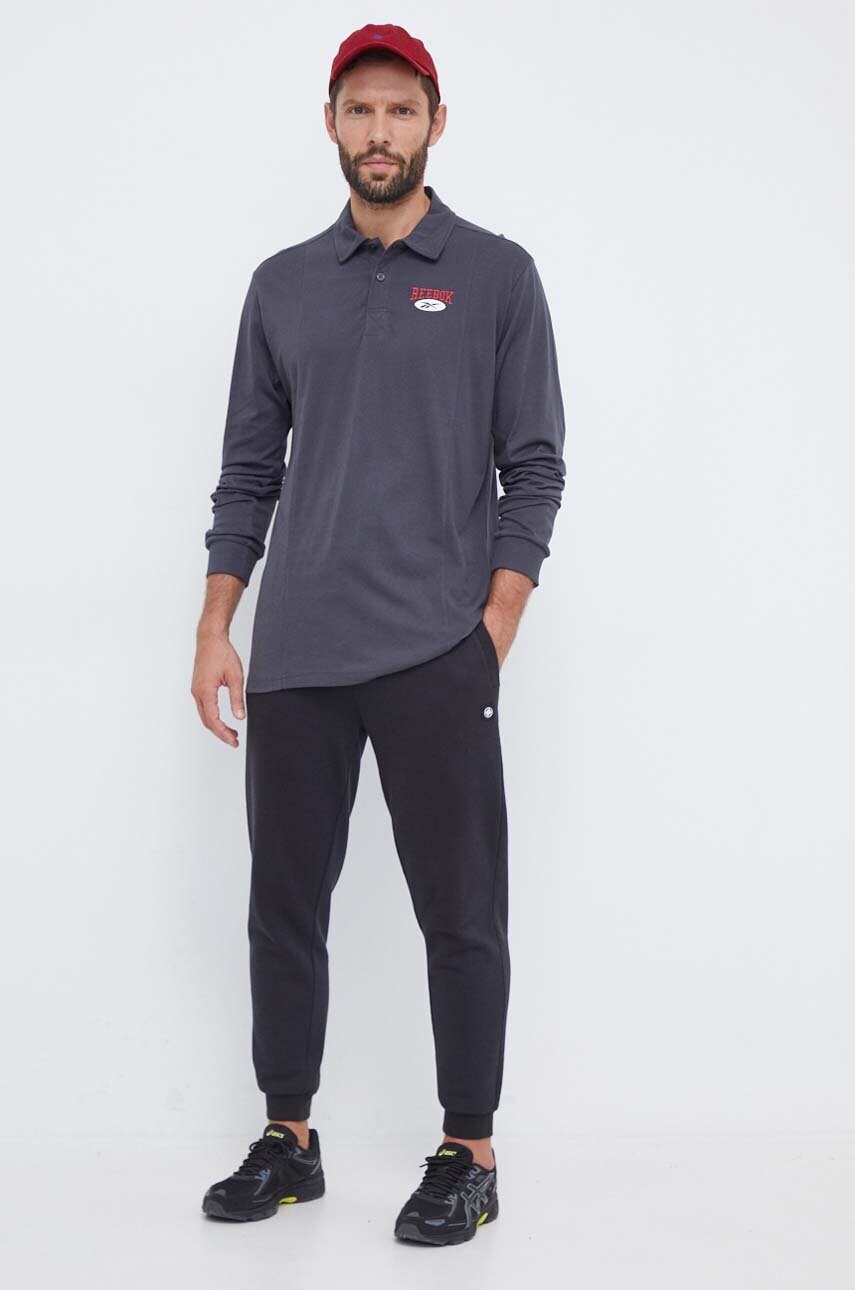 Бавовняний лонгслів Reebok Classic колір сірий з принтом