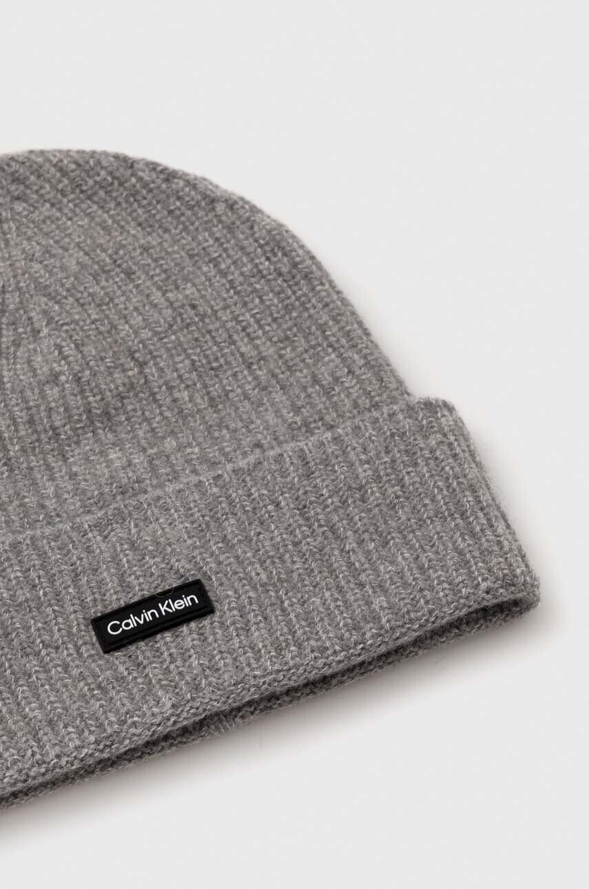 Вовняна шапка Calvin Klein колір сірий вовна