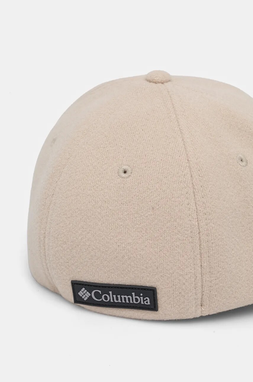 Кепка Columbia колір бежевий з аплікацією