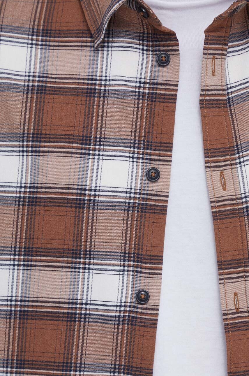 Сорочка Jack Wolfskin чоловіча колір коричневий regular класичний комір
