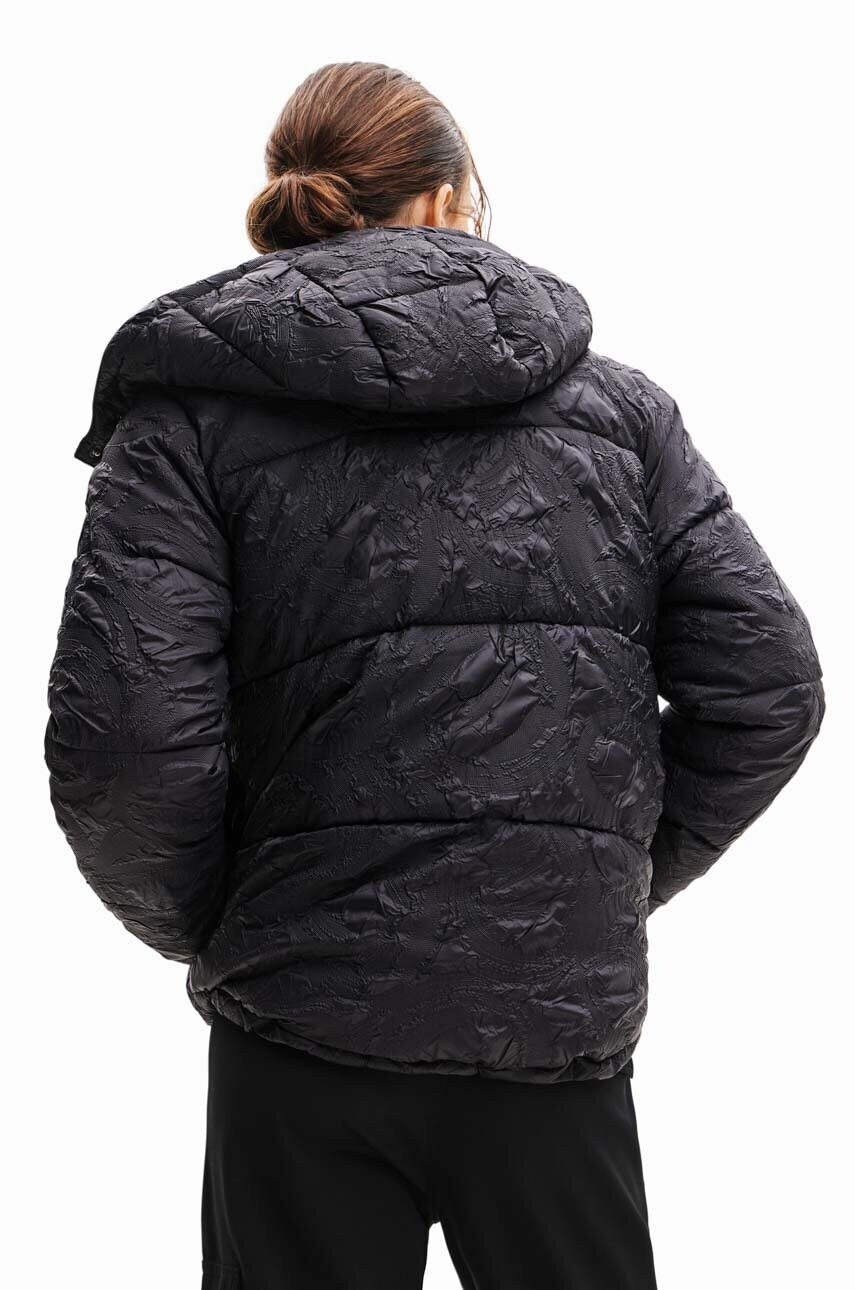 Куртка Desigual жіноча колір чорний зимова