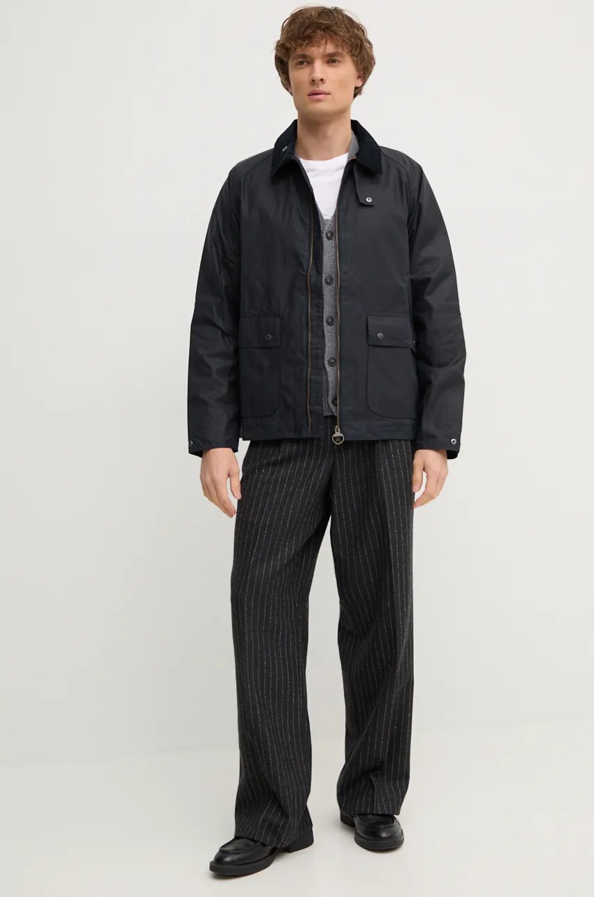 Бавовняна куртка Barbour колір зелений перехідна