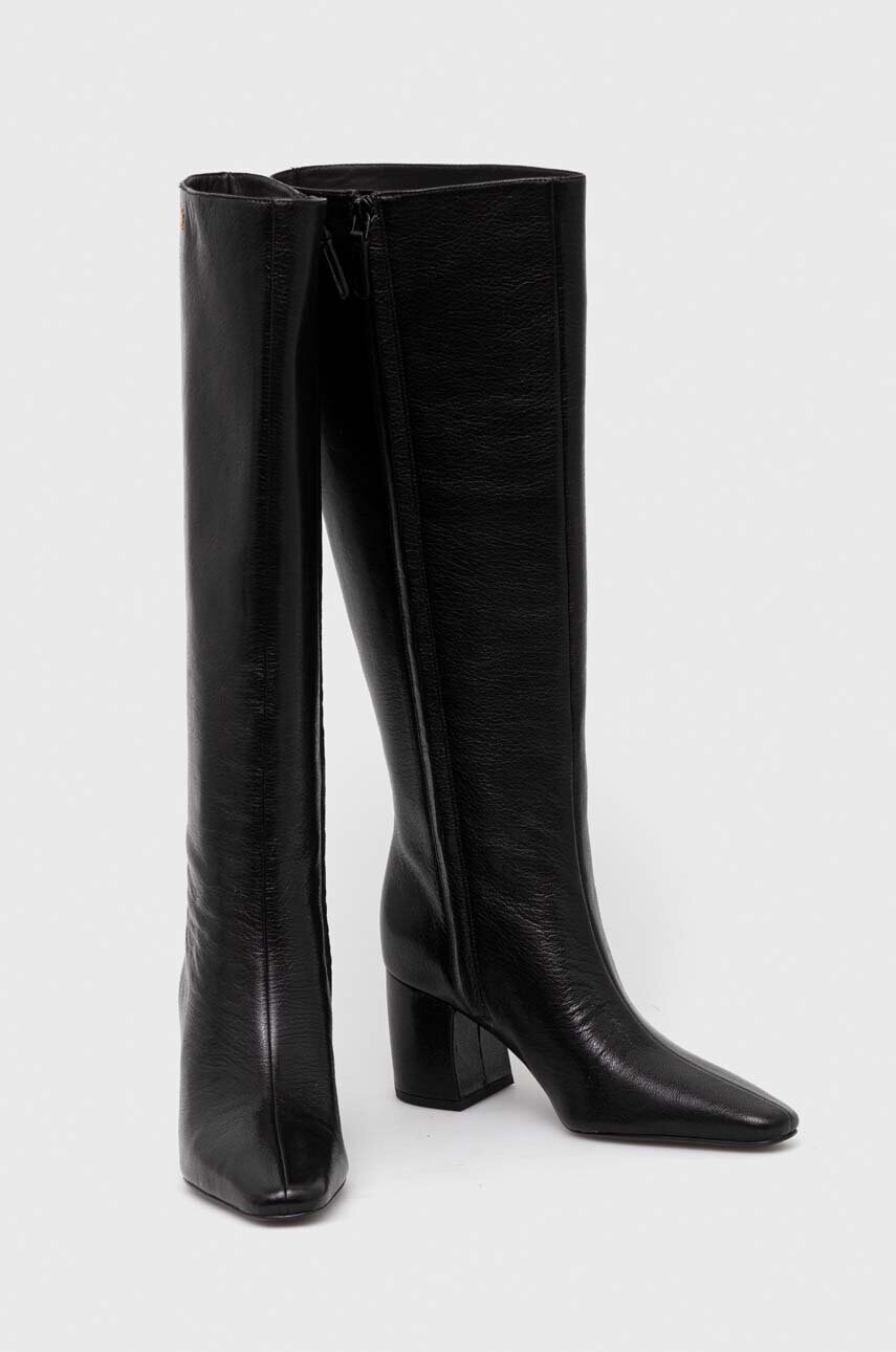 Шкіряні чоботи Tory Burch BANANA TALL BOOT жіночі колір чорний каблук блок 154529-006