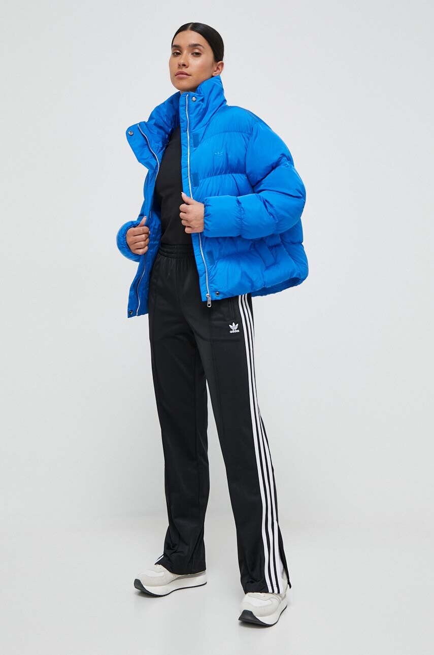 Спортивні штани adidas Originals колір чорний з аплікацією