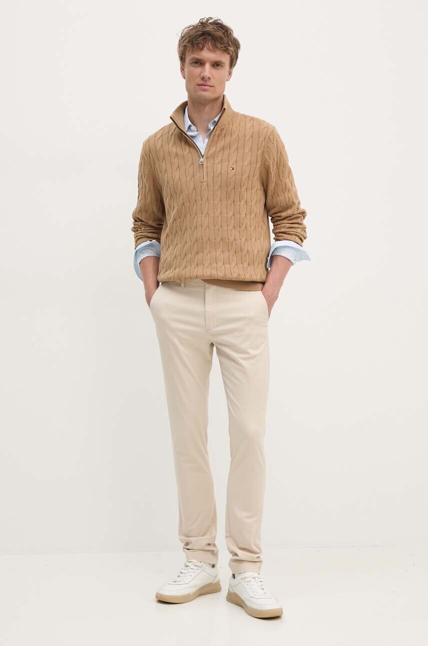 Штани Tommy Hilfiger чоловічі колір бежевий облягаючі MW0MW26619