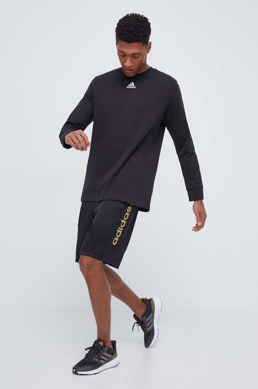 Шорти adidas чоловічі колір чорний
